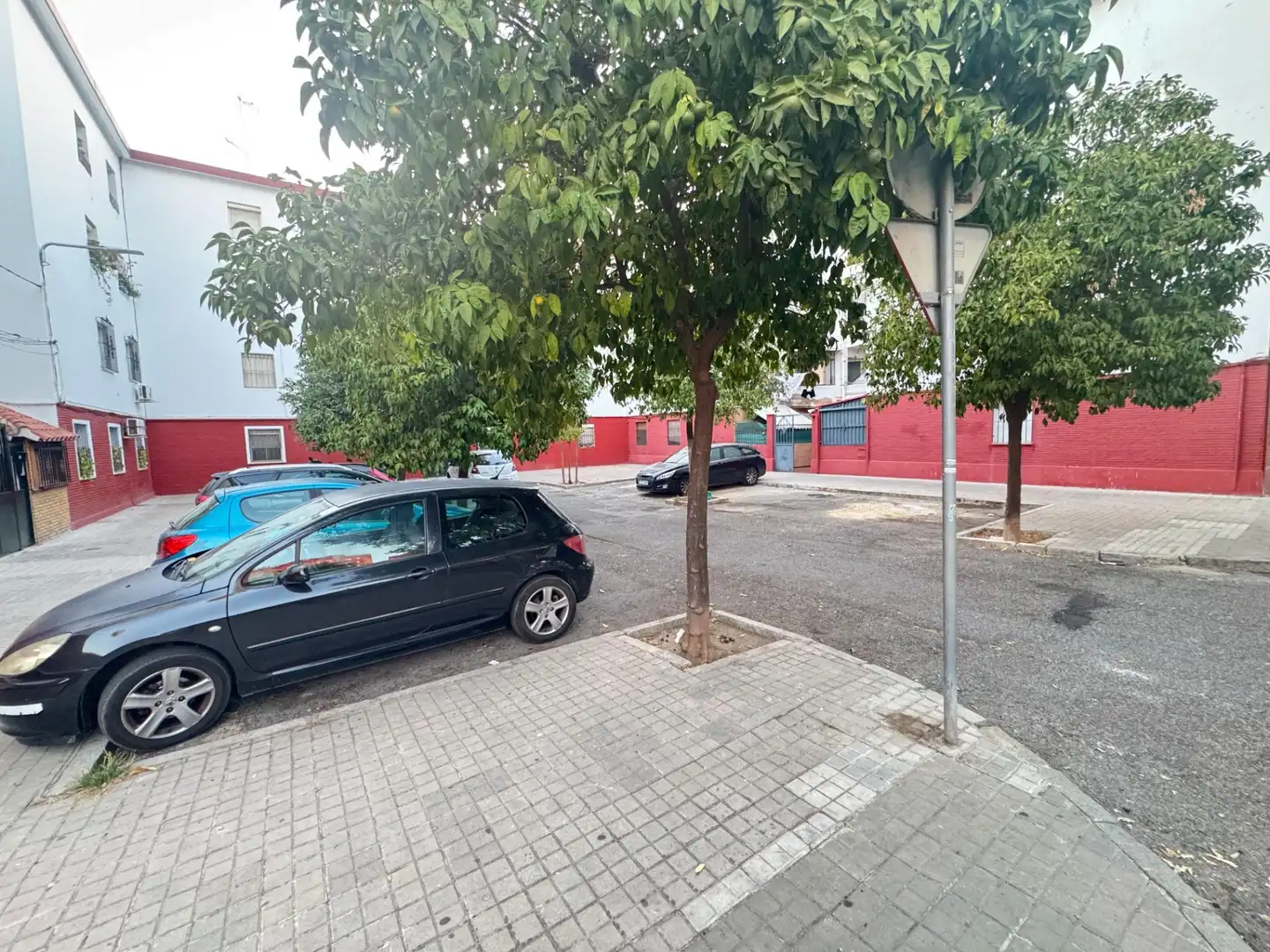 Parking de Piso en venta en Sevilla con Aire acondicionado y Calefacción