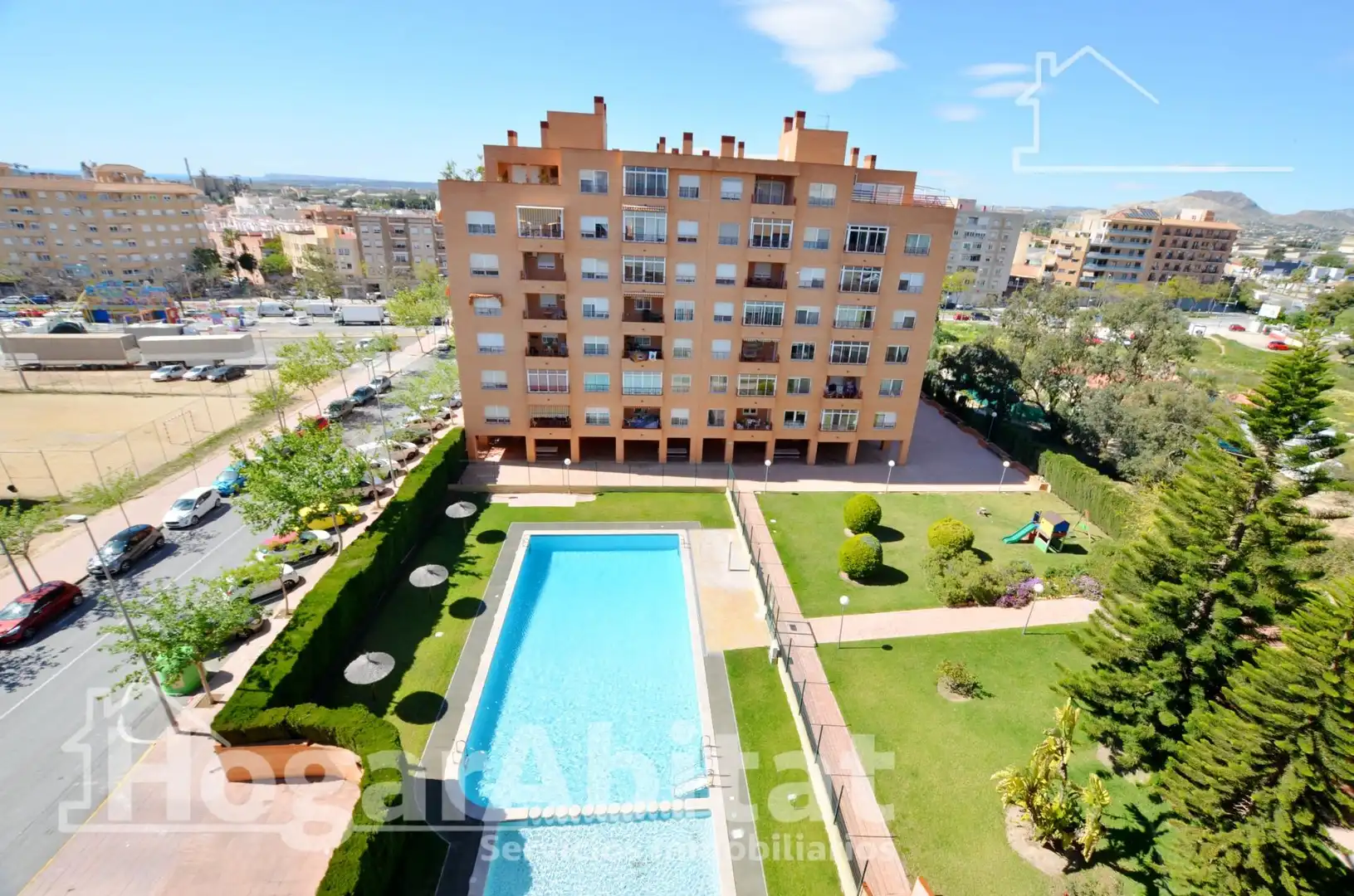 Exterior view of Flat for sale in San Vicente del Raspeig / Sant Vicent del Raspeig  with Air Conditioner, Private garden and Terrace