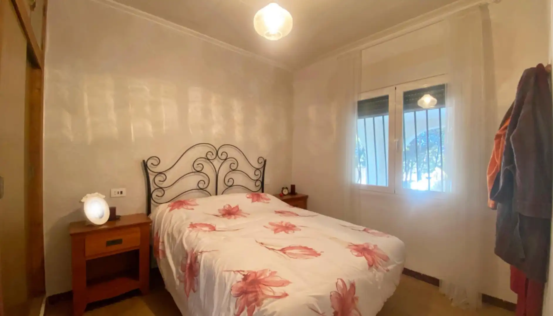 Dormitori de Casa o xalet en venda en Totana amb Jardí privat i Moblat
