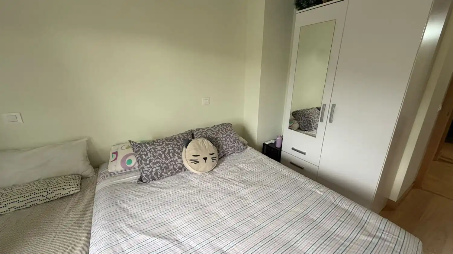 Habitación de Piso en venta en Meruelo con Calefacción y Balcón