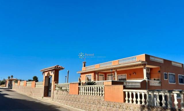 Casa-chalet en Venta en Benigànim