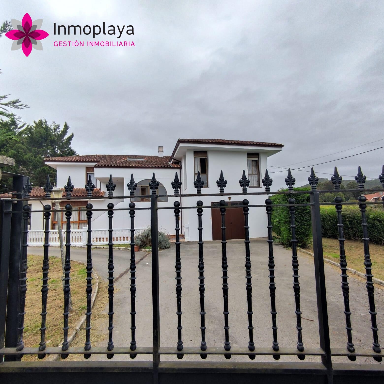 Exterior view of House or chalet for sale in Arnuero  with Heating, Private garden and Terrace