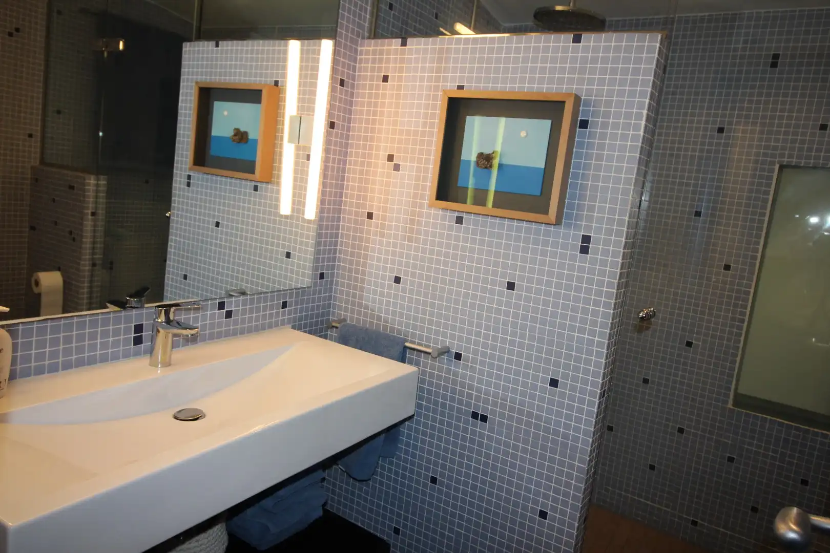 Bathroom of Houses for sale in Rabós, Girona