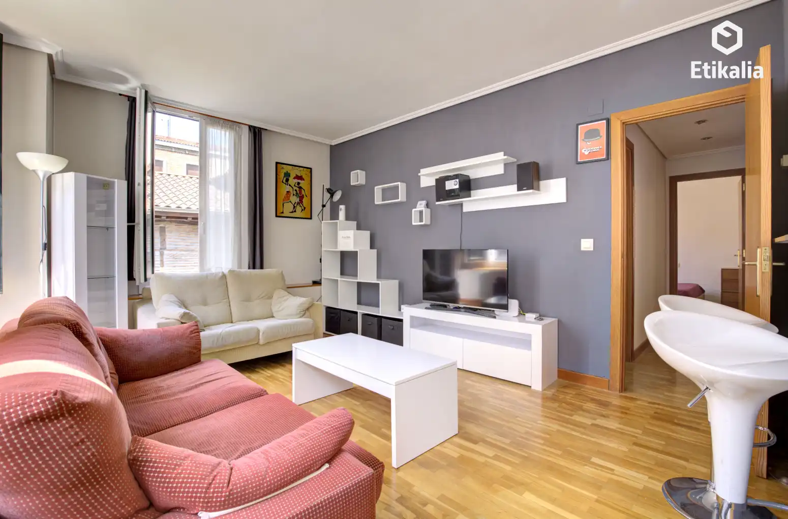Sala d'estar de Pis en venda en Vitoria - Gasteiz amb Calefacció, Parquet i Traster