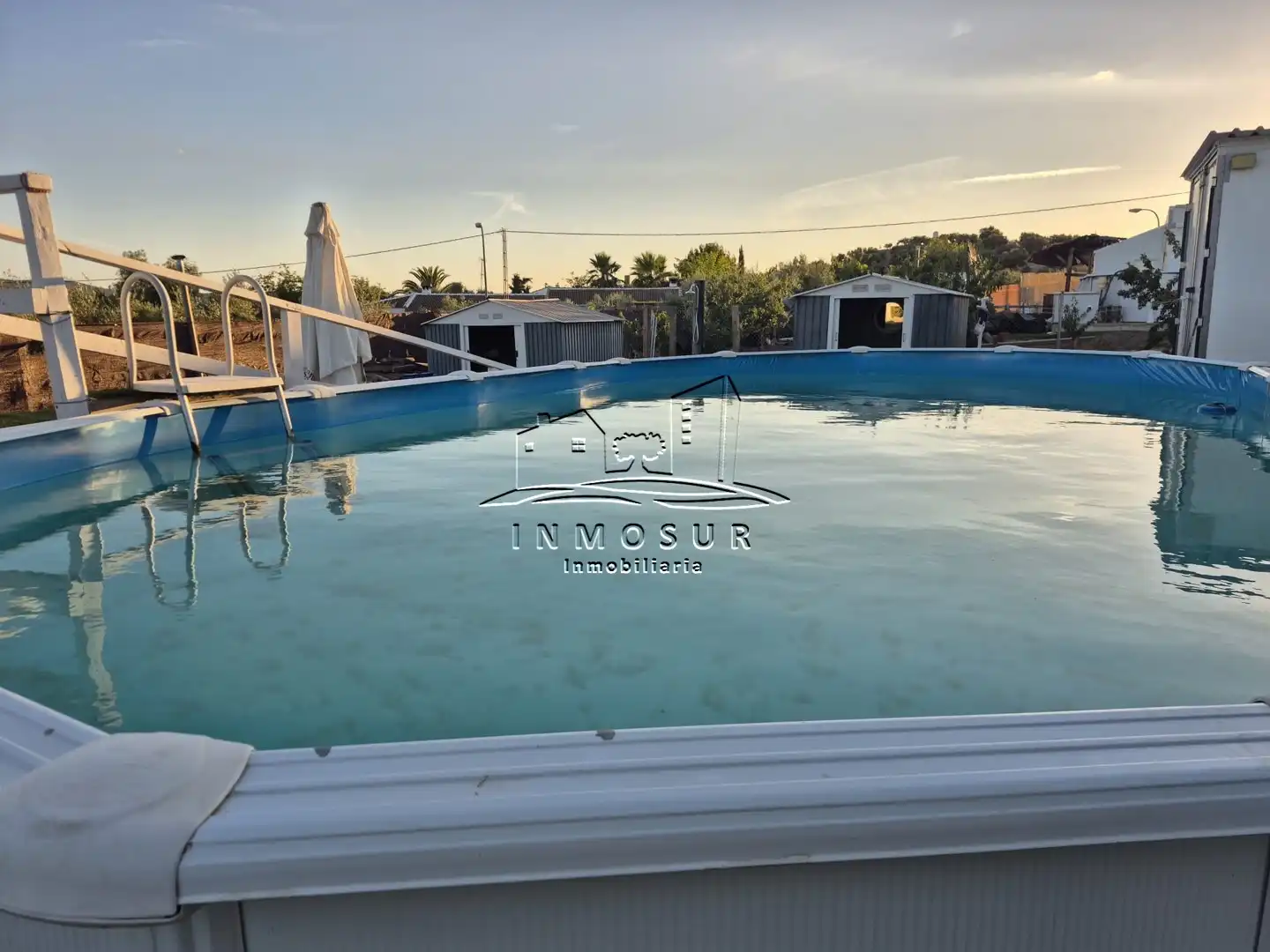 Piscina de Casa o chalet en venta en Lucena