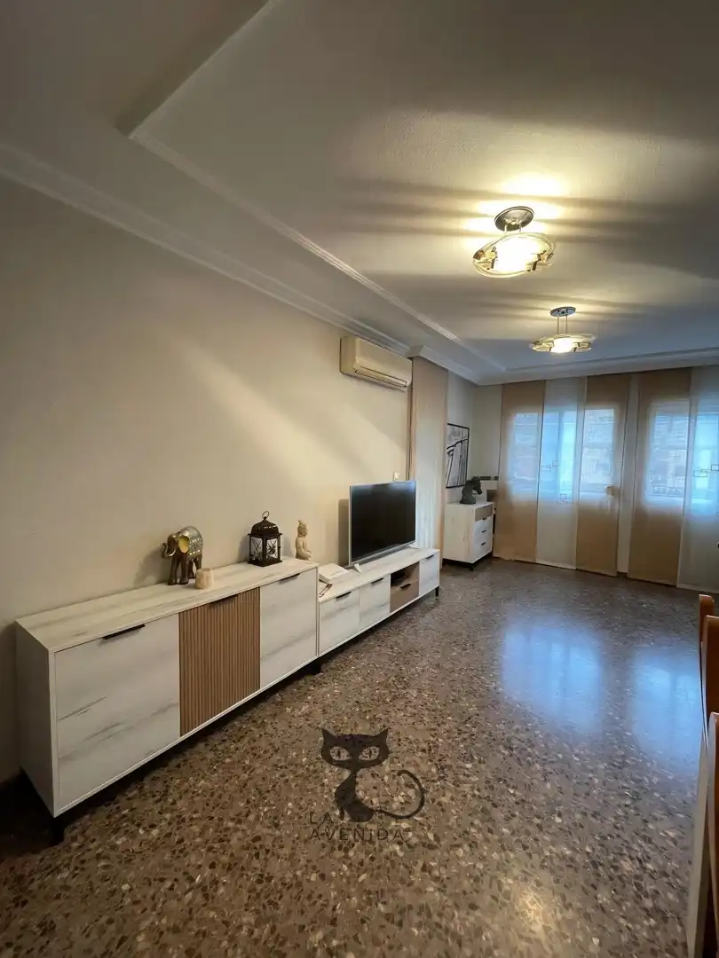 Living room of Apartments for sale in Manises