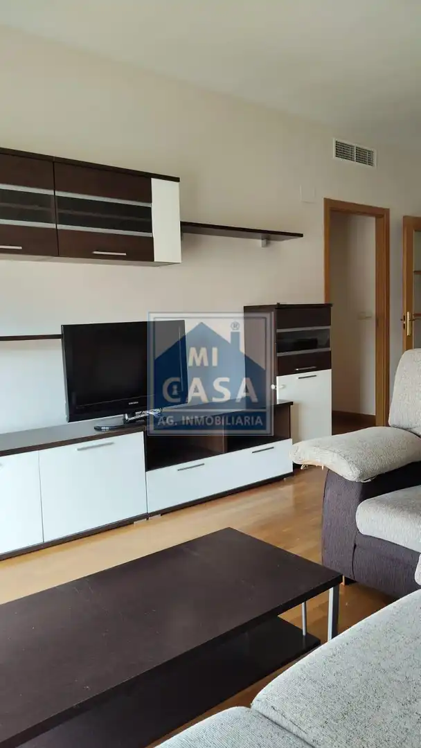 Sala d'estar de Pis de lloguer en Mérida amb Calefacció, Terrassa i Traster