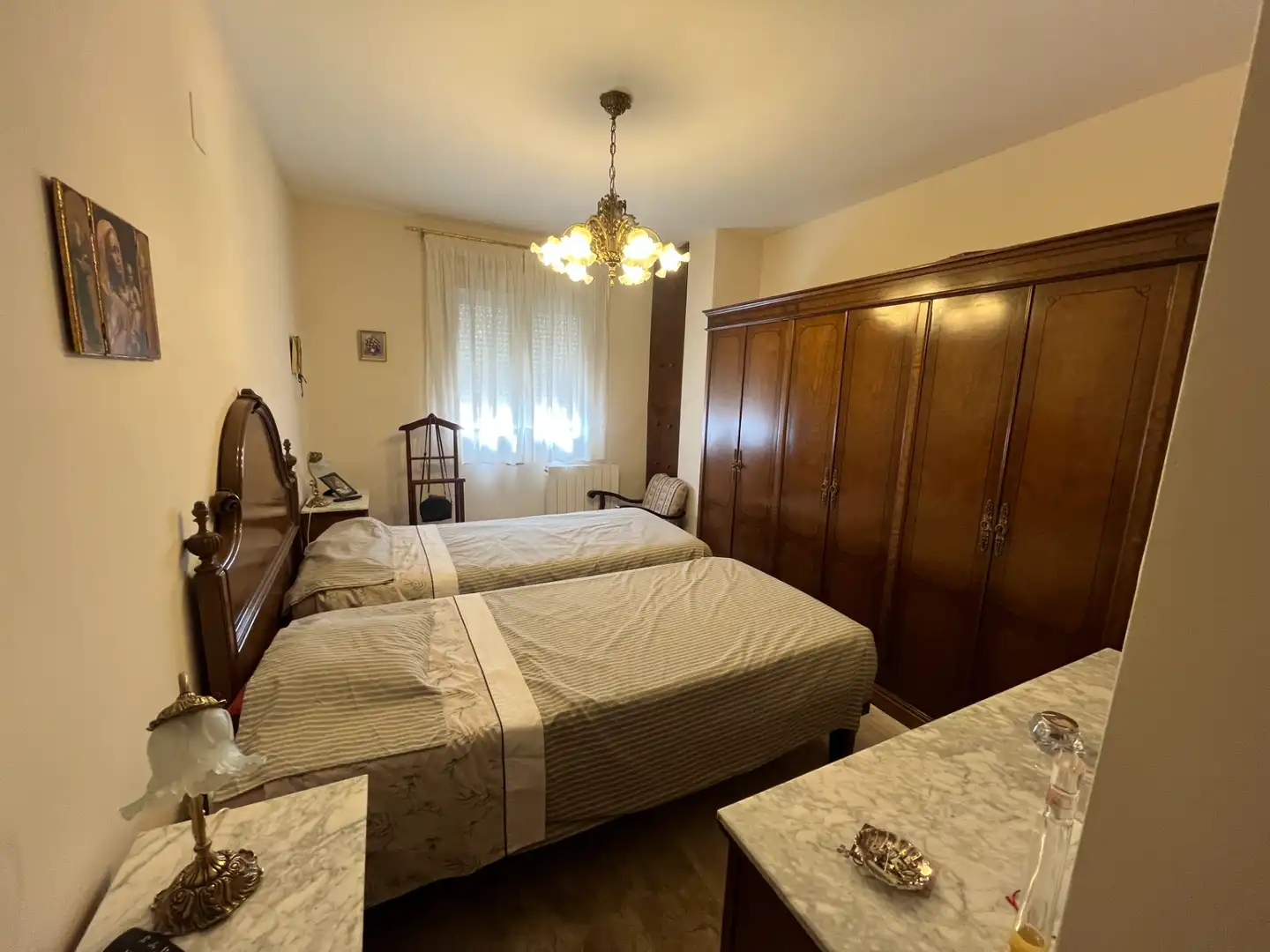 Dormitori de Pis en venda en Jaén amb Aire condicionat i Calefacció