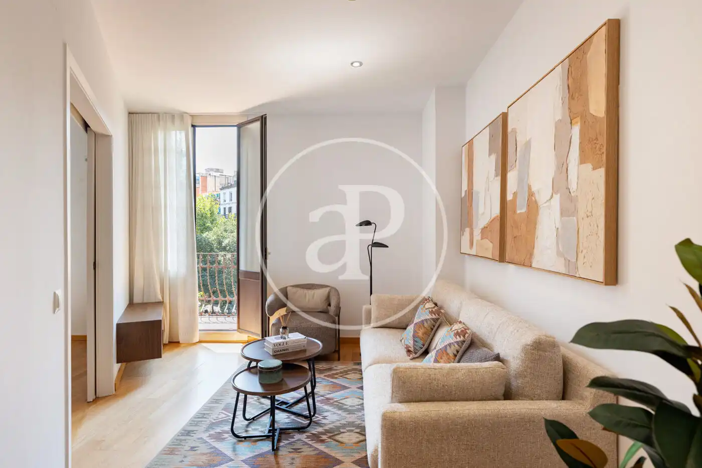Sala de estar de Piso en venta en Barcelona con Aire acondicionado, Calefacción y Balcón