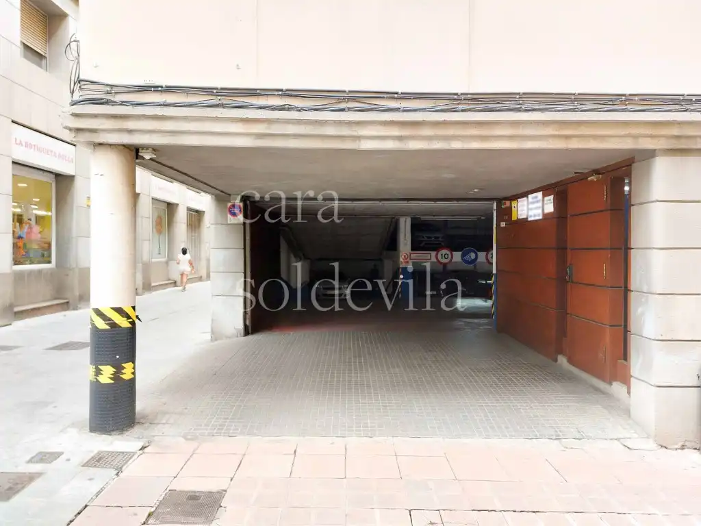 Aparcament en venda a Calle Sant Antoni, imagen 2