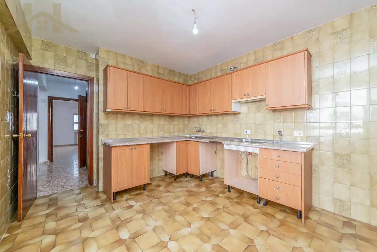 Kitchen of Houses for sale in Valdemoro  with Air Conditioner, Heating and Storage room