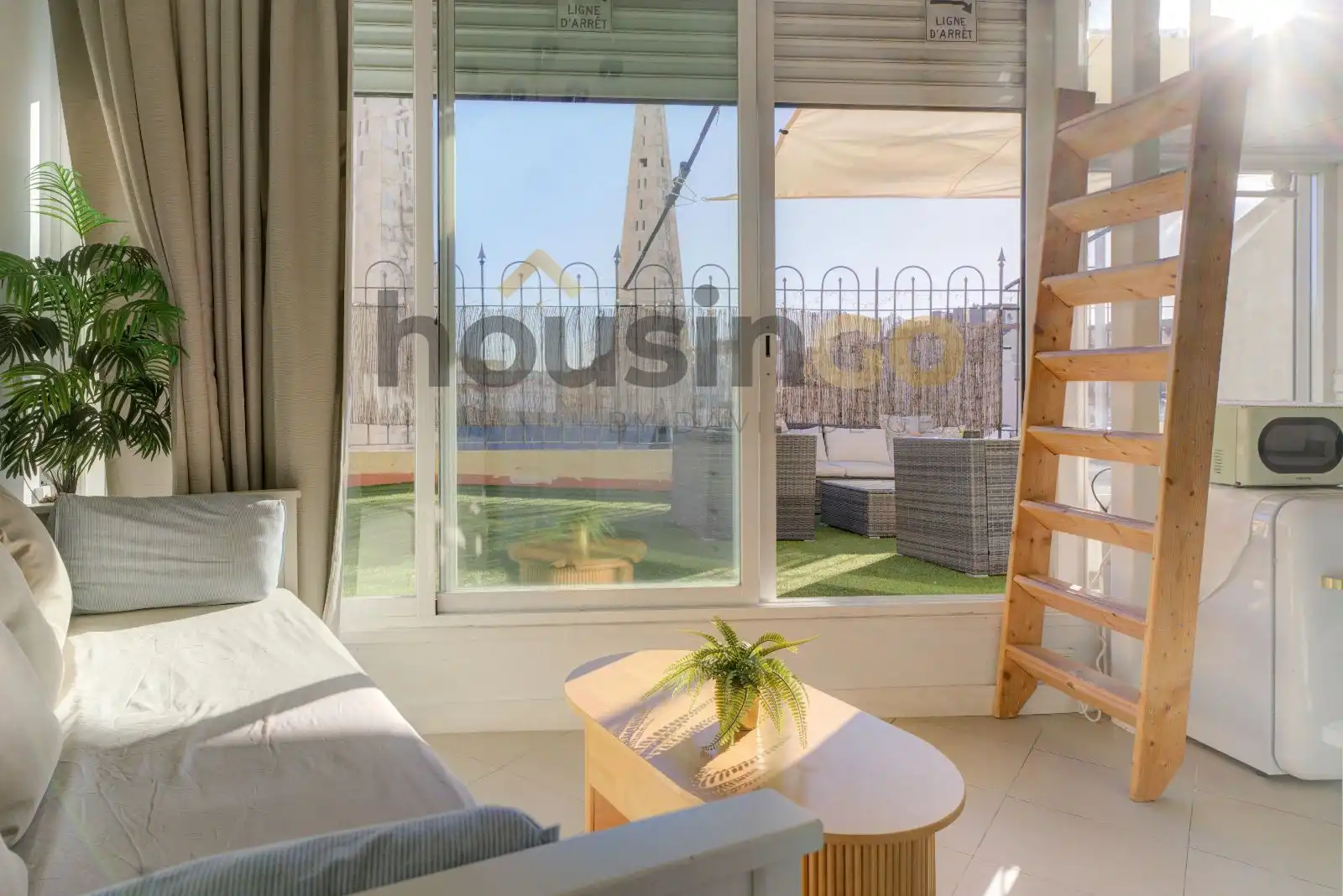 Bedroom of Attic for rent in Madrid  with Air Conditioner, Heating and Furnished