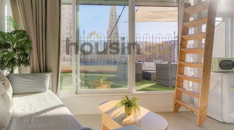 Foto 3 de Ático de alquiler en Menéndez Pelayo, Ibiza de Madrid, Madrid Capital