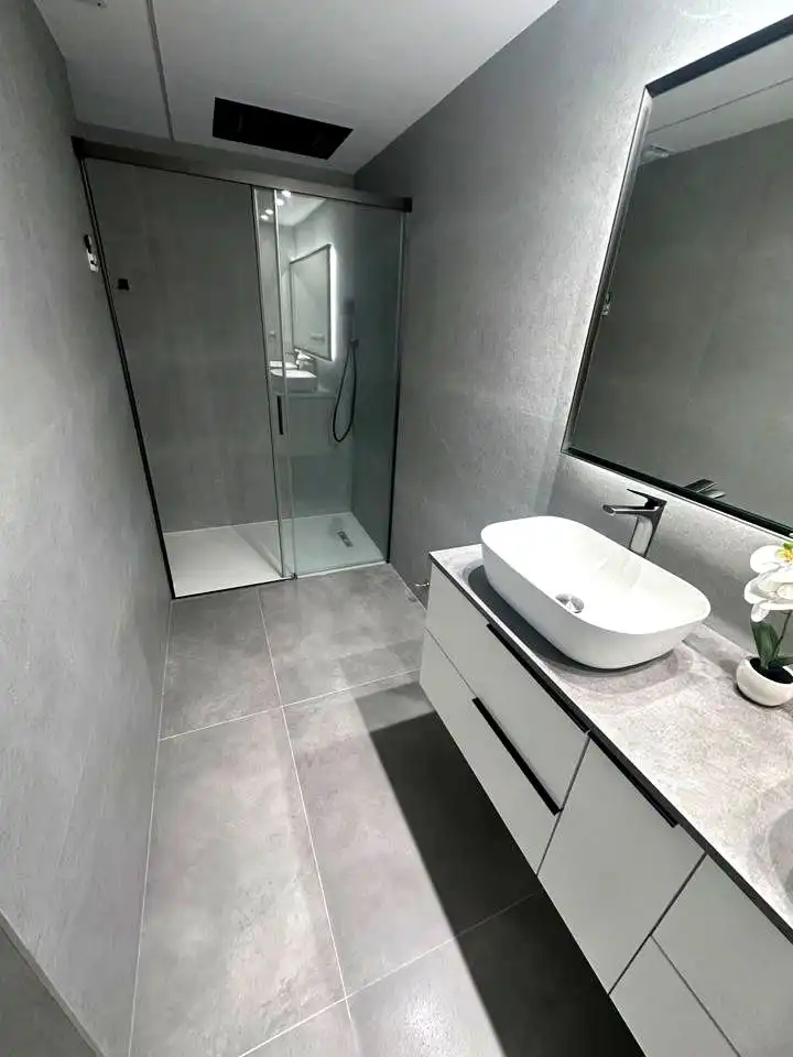 Badezimmer von Wohnung zur Miete in Benicasim / Benicàssim mit Klimaanlage, Terrasse und Möbliert