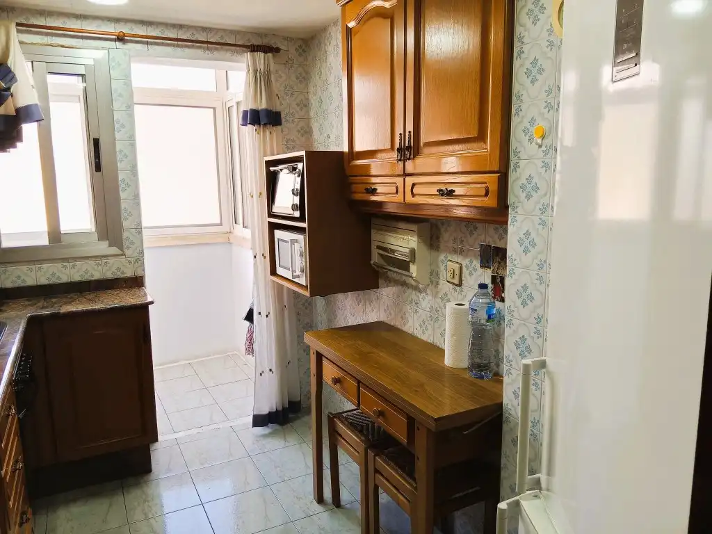 Cocina de Piso en venta en Valencia con Aire acondicionado, Amueblado y Horno