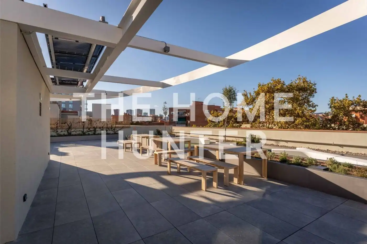 Terrasse von Büro zur Miete in Barcelona mit Heizung und Abstellraum