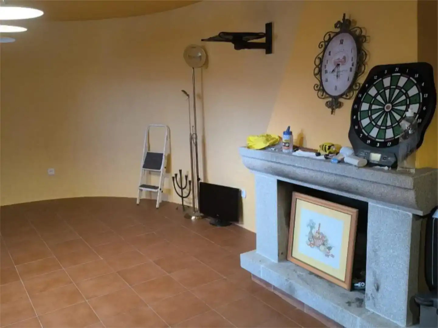 Wohnzimmer von Wohnung zum Verkauf in Torrelodones mit Klimaanlage, Schwimmbad und Balkon