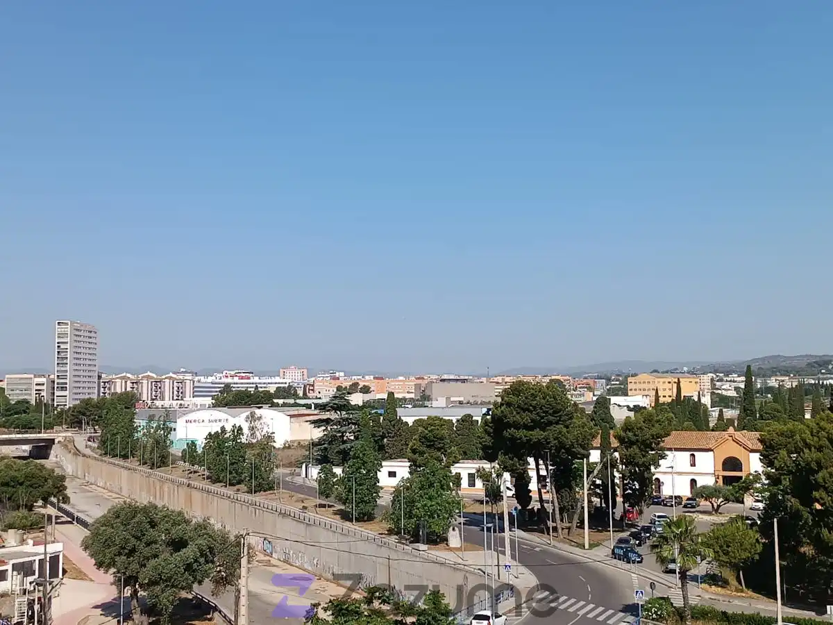 Exterior view of Flat for rent in Castellón de la Plana / Castelló de la Plana  with Air Conditioner, Heating and Terrace