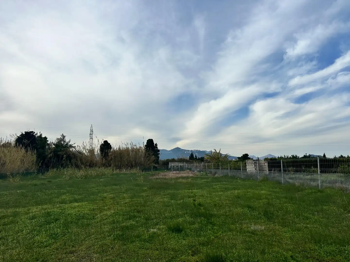 Rustikales Grundstück zum Verkauf in Oliva pueblo
