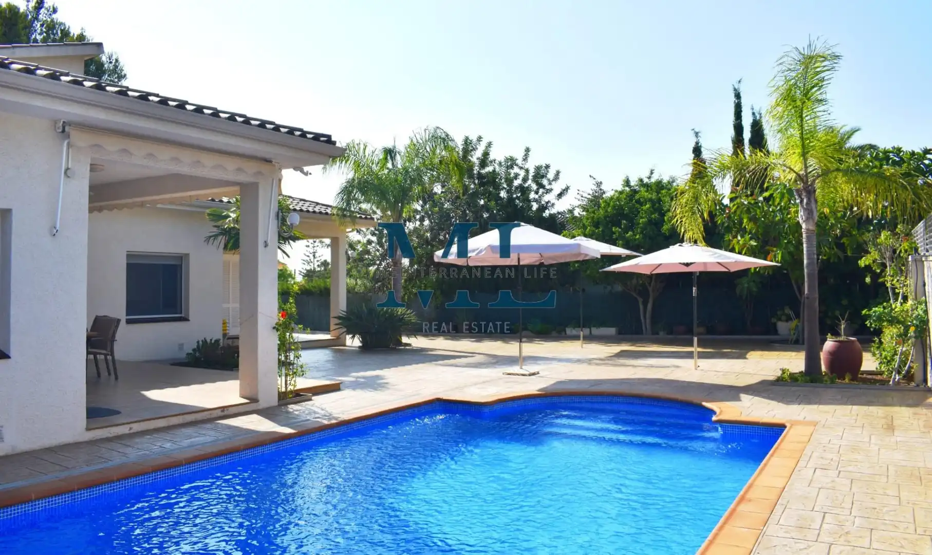 Swimming pool of Houses for sale in Roda de Berà  with Heating and Swimming Pool