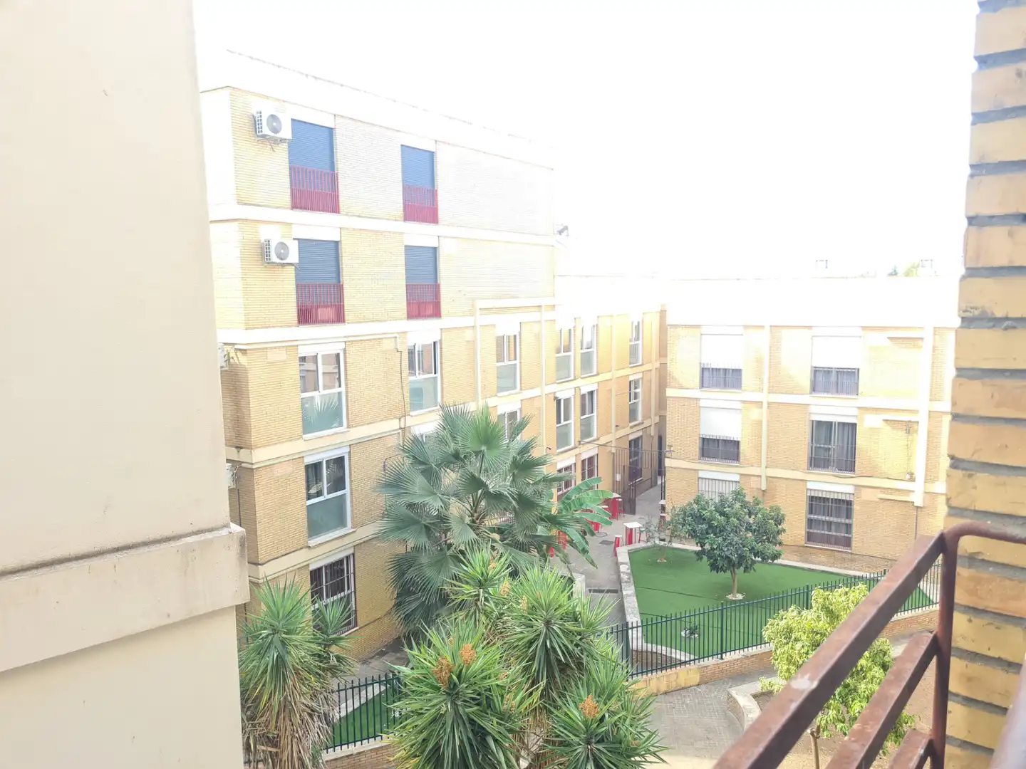 Vista exterior de Piso en venta en Bellavista - La Palmera