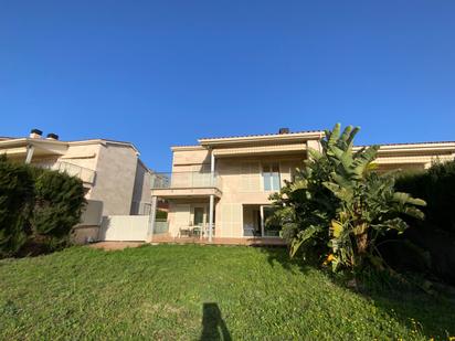 Exterior view of Single-family semi-detached for sale in Sant Vicenç de Montalt  with Air Conditioner