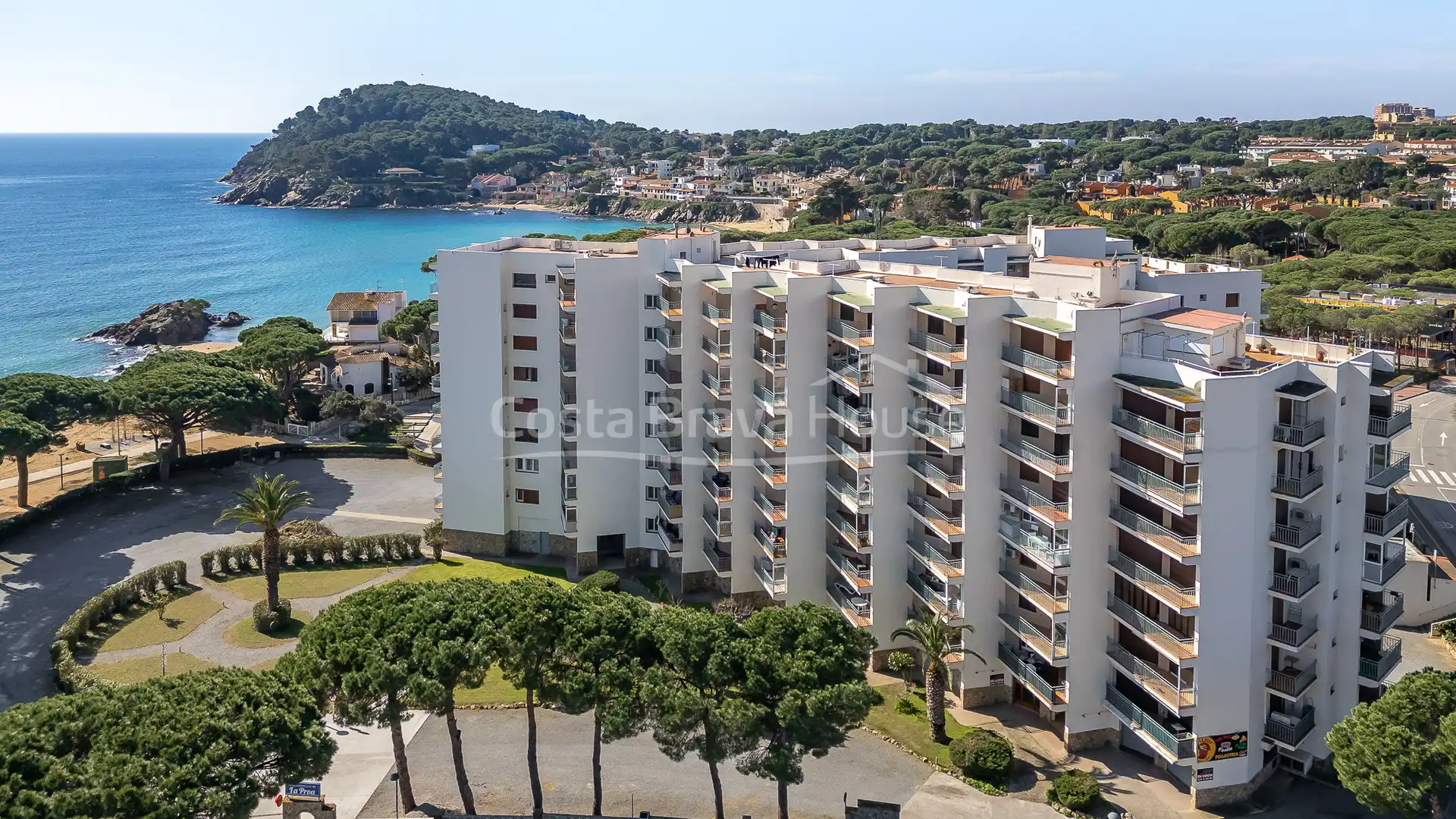 Parking de Apartamento en venta en Palamós con Terraza, Trastero y Horno