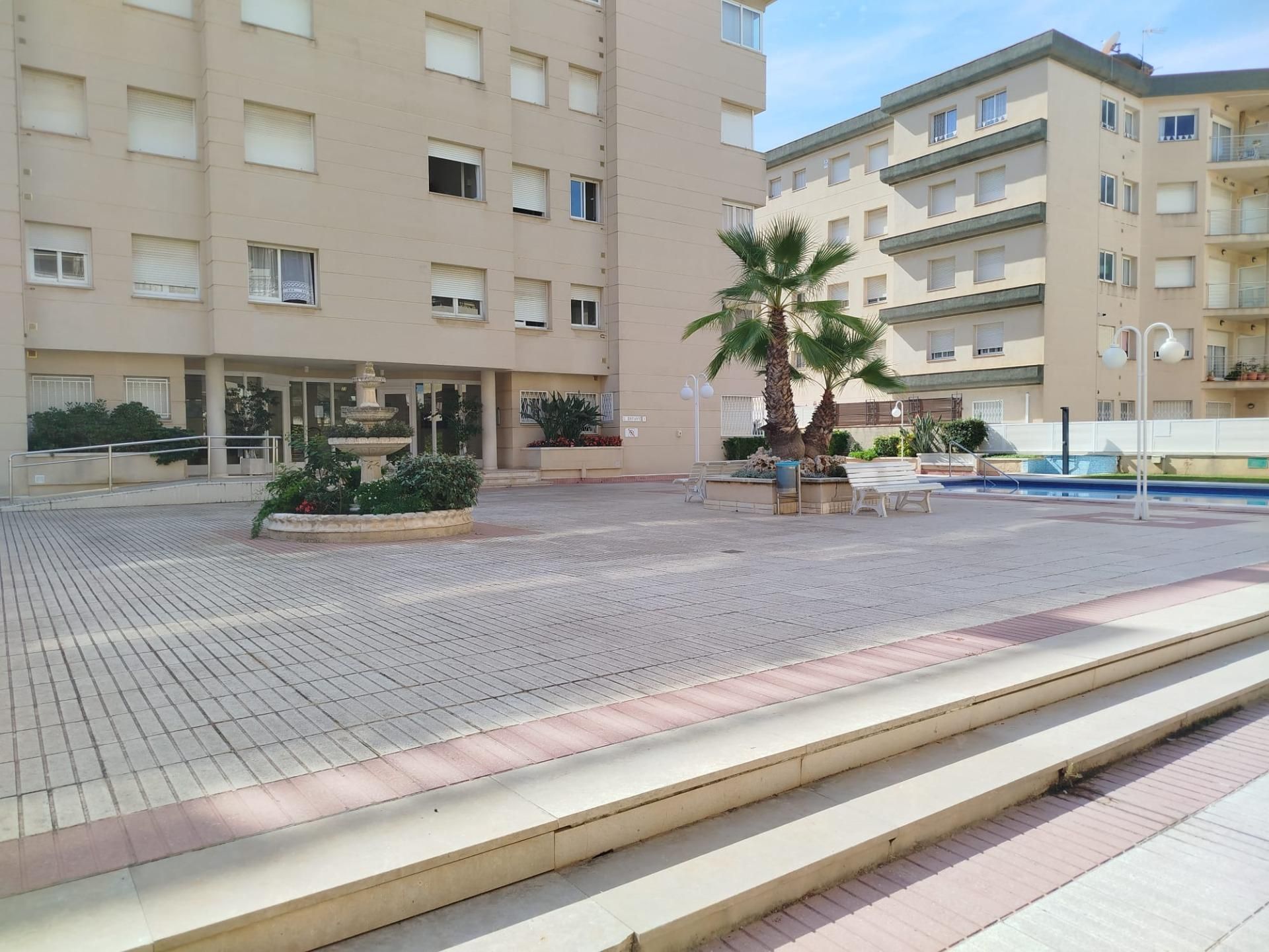 Vista exterior de Pis en venda en Calafell amb Aire condicionat, Parquet i Terrassa