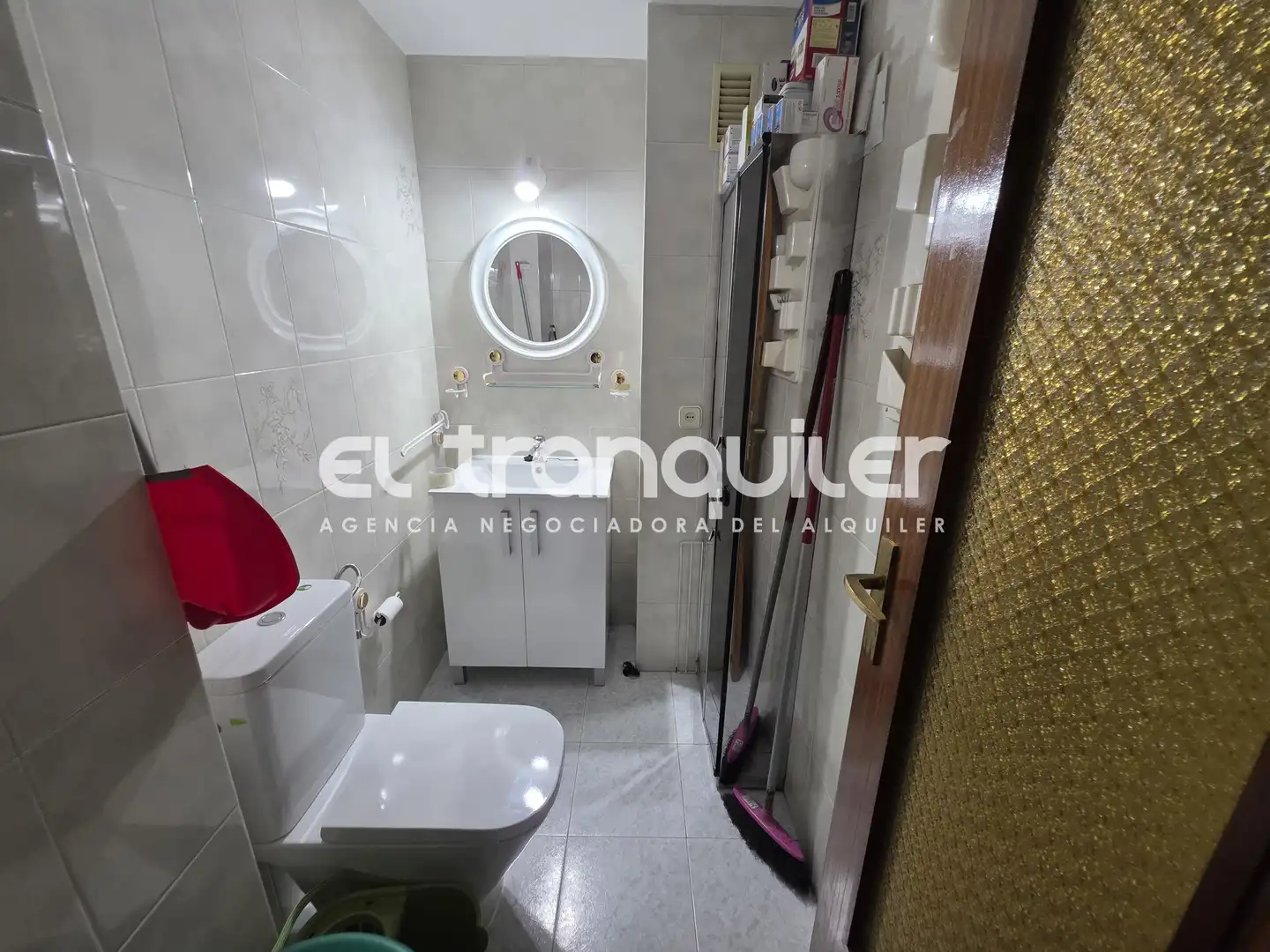 Flat for rent in Madrid  with Air Conditioner, Parquet flooring and Terrace