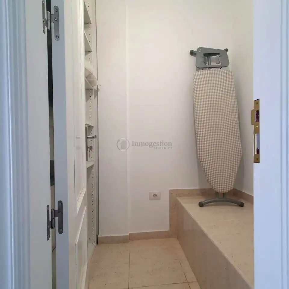 Houses for sale in Granadilla de Abona  with Furnished, Balcony and Community pool