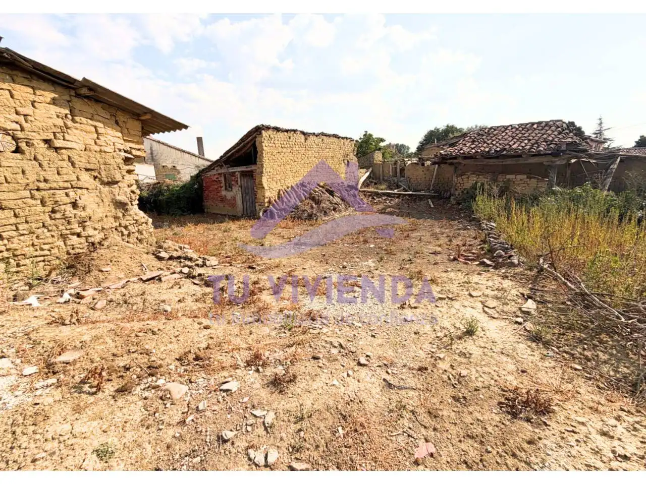 Casa o xalet en venda en Villaluenga de la Vega amb Calefacció i Moblat