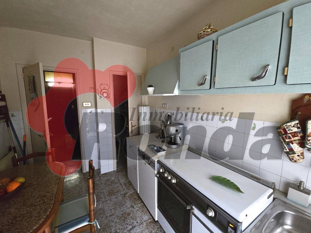 Cuina de Casa adosada en venda en Lugo Capital