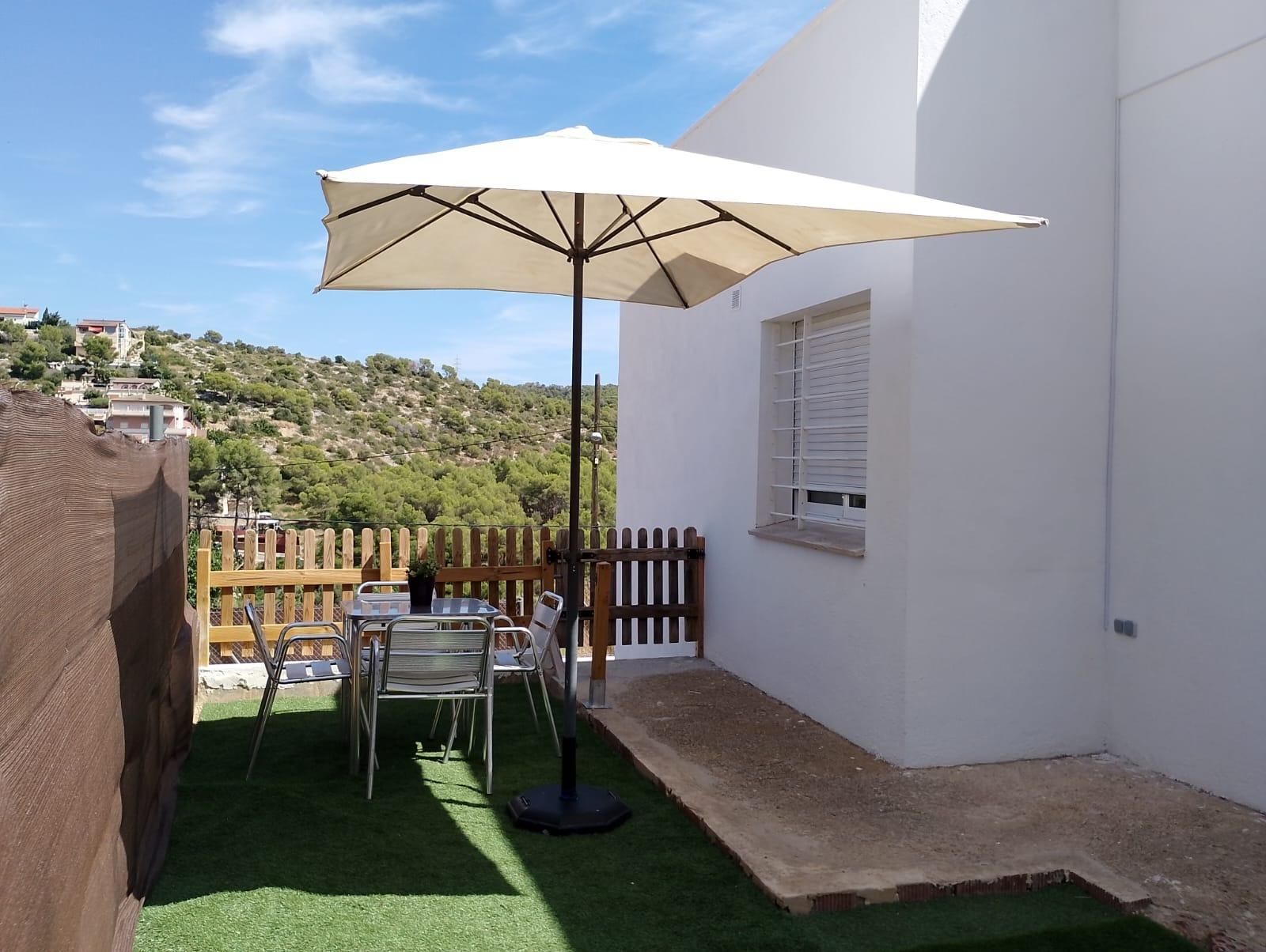 Terrace of House or chalet for sale in Cunit  with Air Conditioner, Heating and Terrace