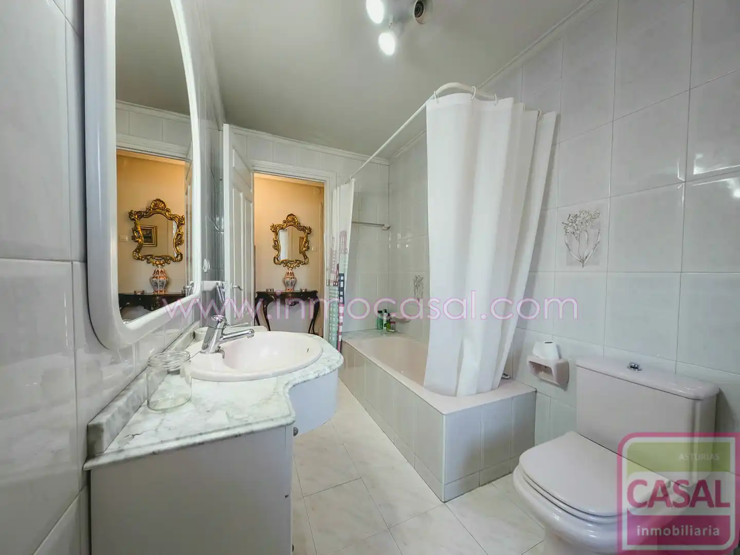 Bathroom of Flat for sale in Mieres (Asturias)  with Heating, Terrace and Storage room
