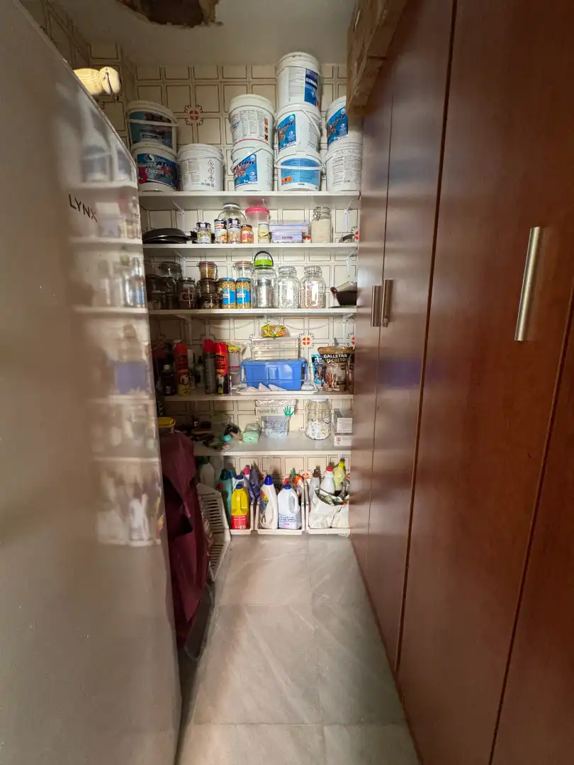Kitchen of Houses for sale in Sevilla  with Air Conditioner, Private garden and Terrace