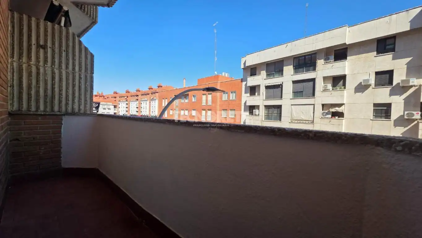 Pis amb terrassa en venda a Casco Histórico, imagen 2