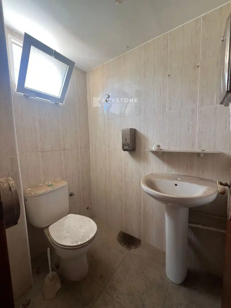 Bany de Local en venda en Alicante / Alacant amb Terrassa