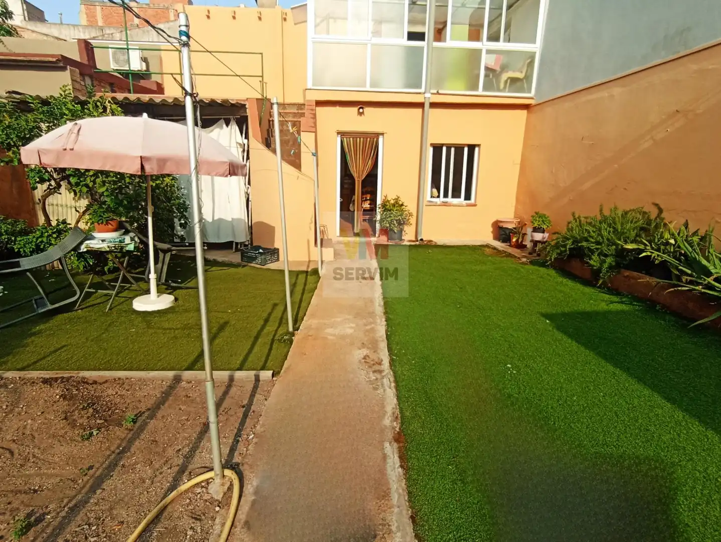 Adossat amb jardí en venda a de la Caritat, imagen 23