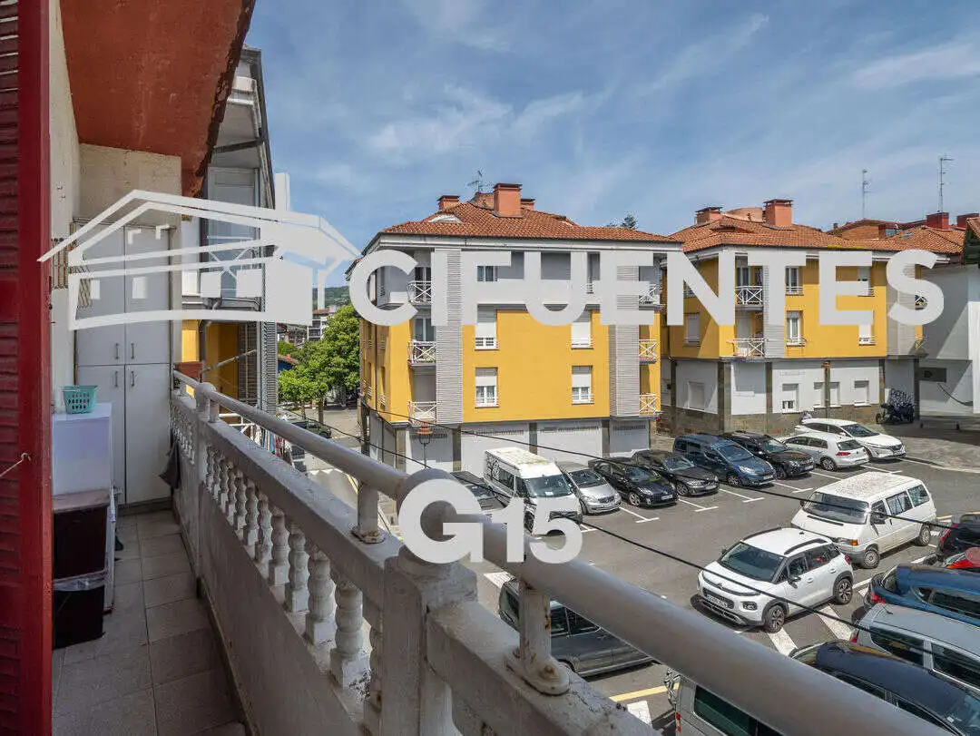 Exterior view of Flat for sale in Usurbil  with Heating and Furnished