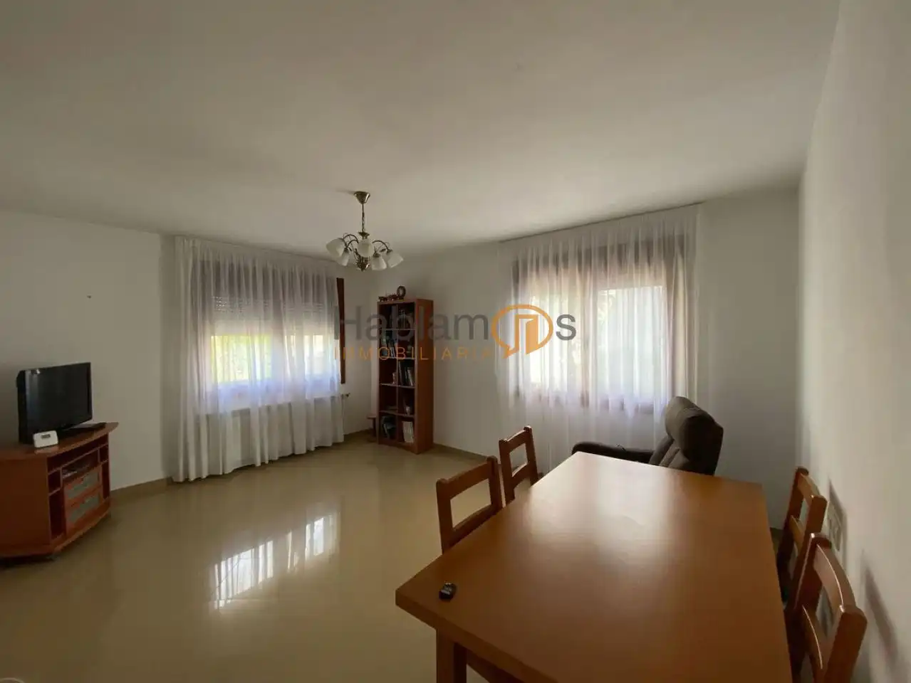 Sala de estar de Casa o chalet en venta en Vilagarcía de Arousa con Calefacción, Jardín privado y Trastero
