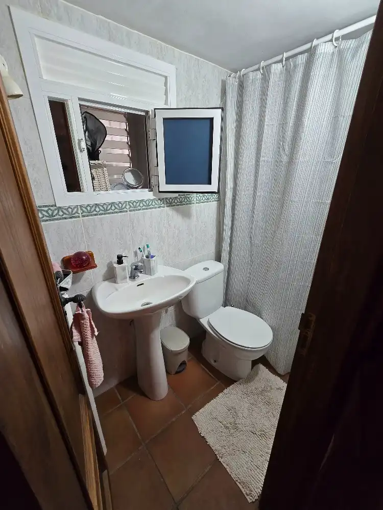 Bany de Casa o xalet en venda en La Orotava amb Jardí privat, Terrassa i Traster