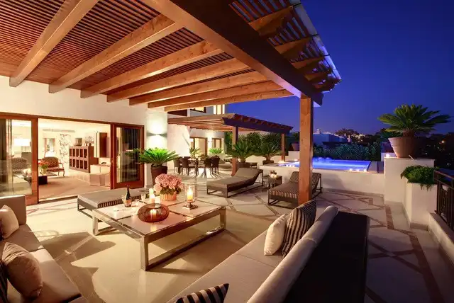 Terrassa de Àtic en venda en Estepona amb Aire condicionat, Terrassa i Piscina