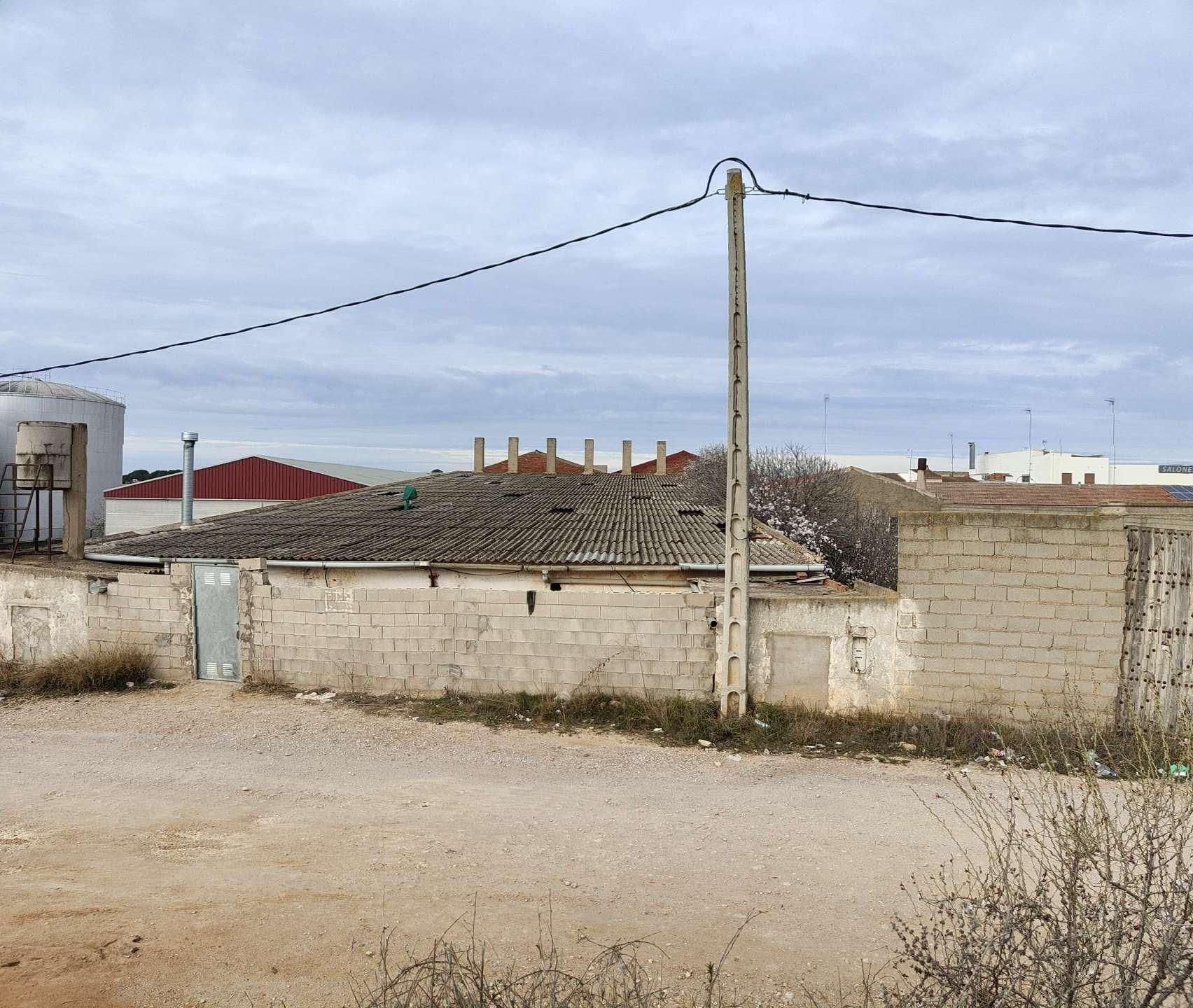 Industrial buildings for sale in Quintanar del Rey