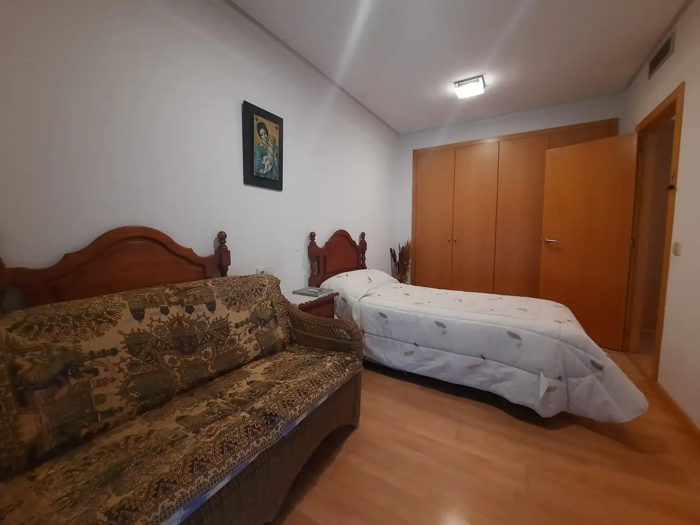 Dormitori de Pis en venda en Castellón de la Plana / Castelló de la Plana amb Jardí privat, Parquet i Terrassa