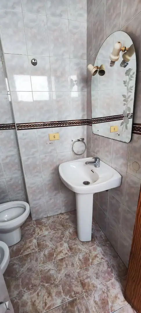 Bany de Pis en venda en Castellón de la Plana / Castelló de la Plana amb Terrassa