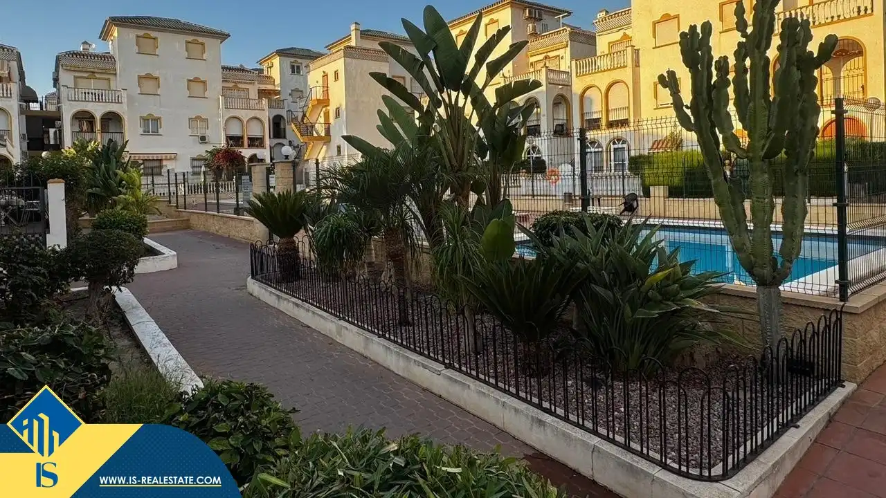 Flat with pool for sale in La Mata, imagen 16