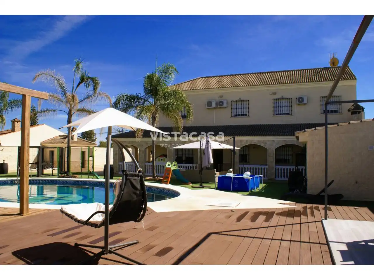 Vista exterior de Casa o chalet en venta en Carmona con Aire acondicionado, Calefacción y Jardín privado