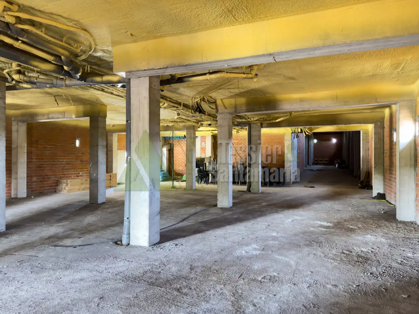 Business premises to rent in Calle Concejo de Villayón, imagen 13