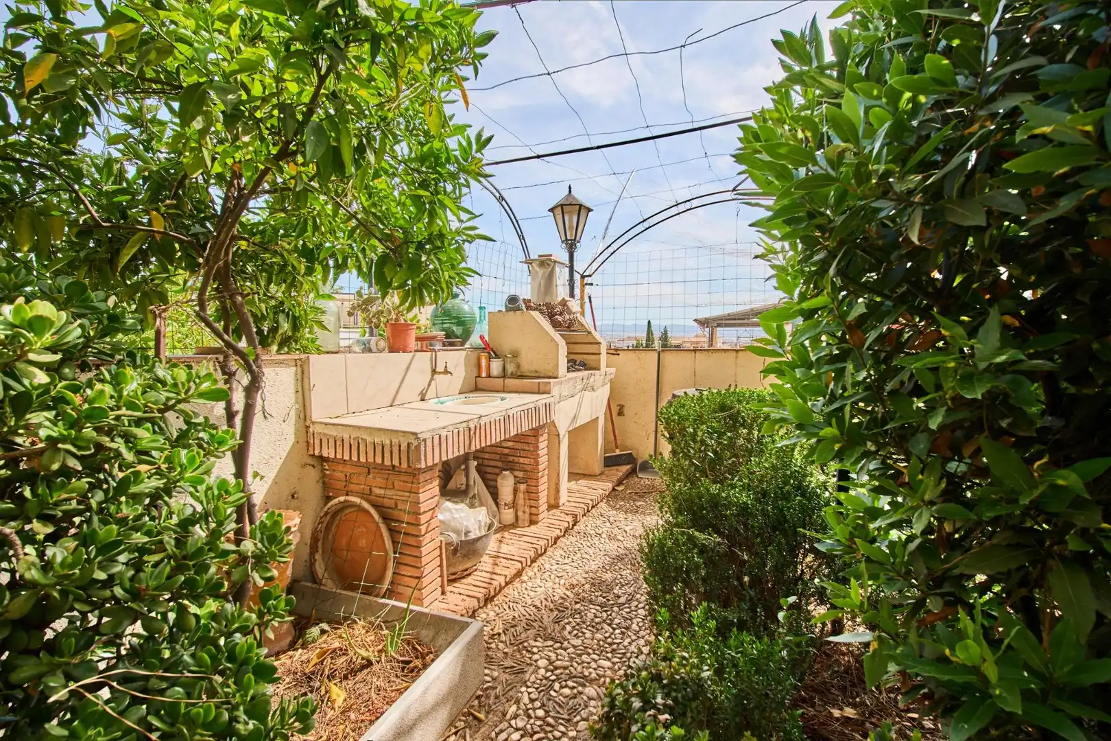 Terraza de Casa o chalet en venta en Granada con Aire acondicionado, Calefacción y Jardín privado