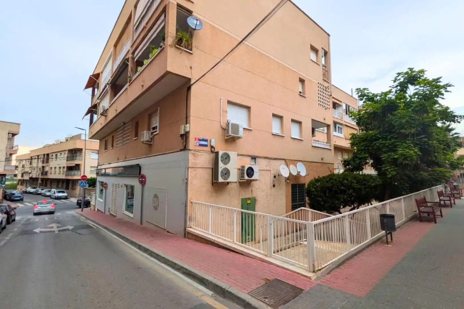 Exterior view of Commercial properties for sale in Murcia  with Air Conditioner